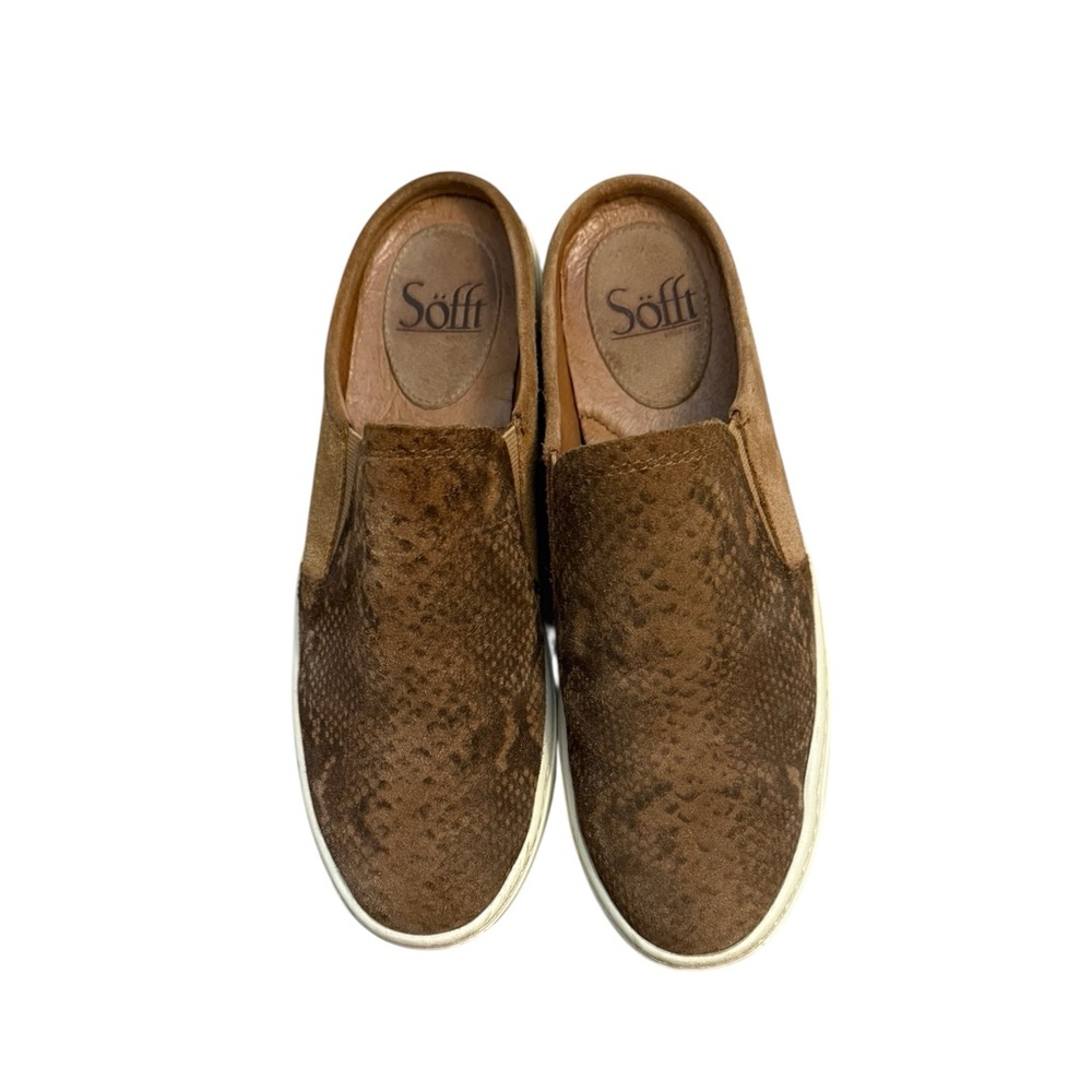 Softt Somers III brown snakeskin slide size 7